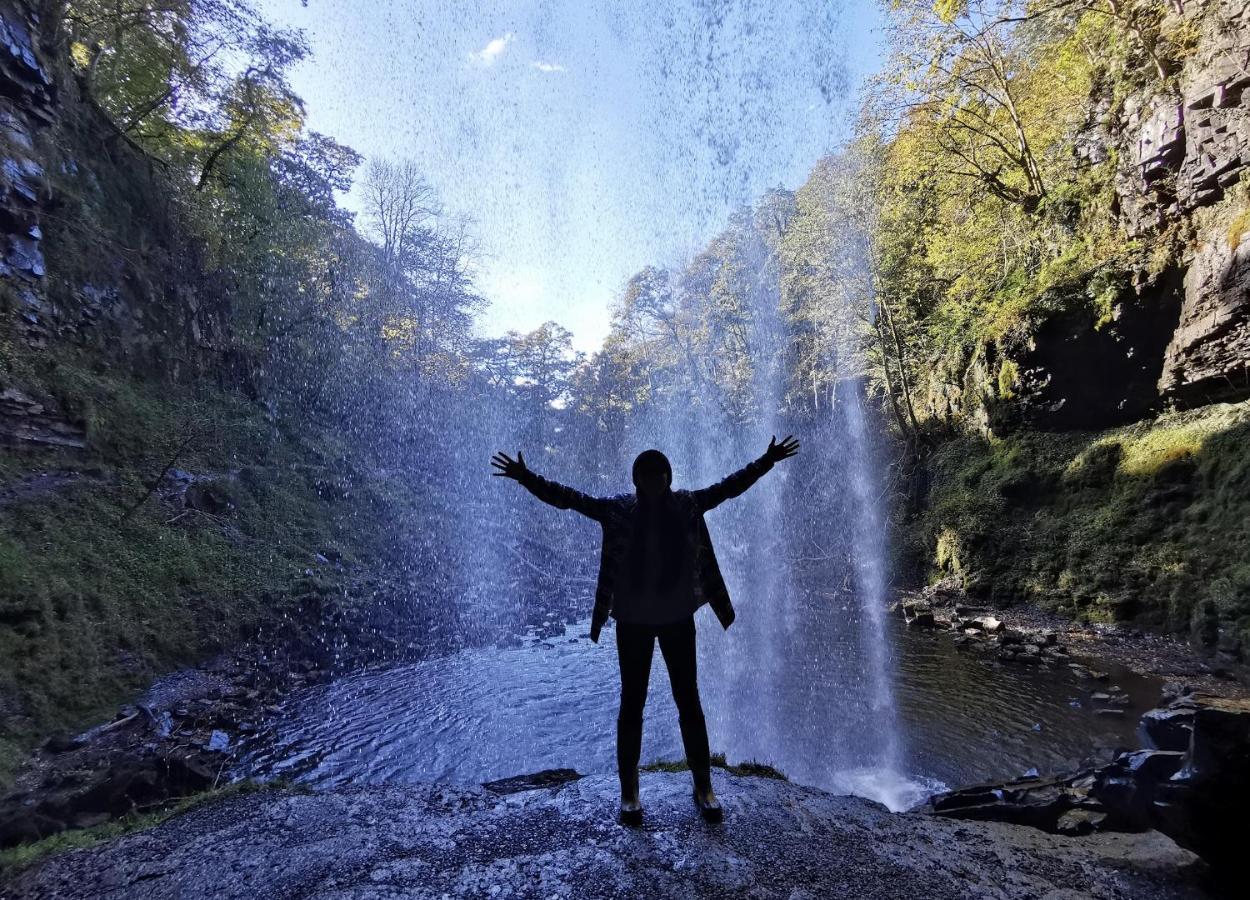Entire Venue With Accommodation Sleeps Up To 19 - Waterfall Country Escape Wales Coelbren Екстер'єр фото